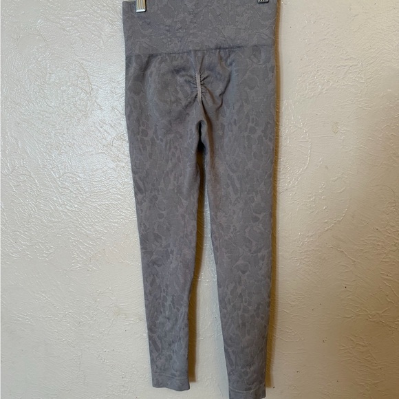 Gymshark Leggings - Picture 6 of 8